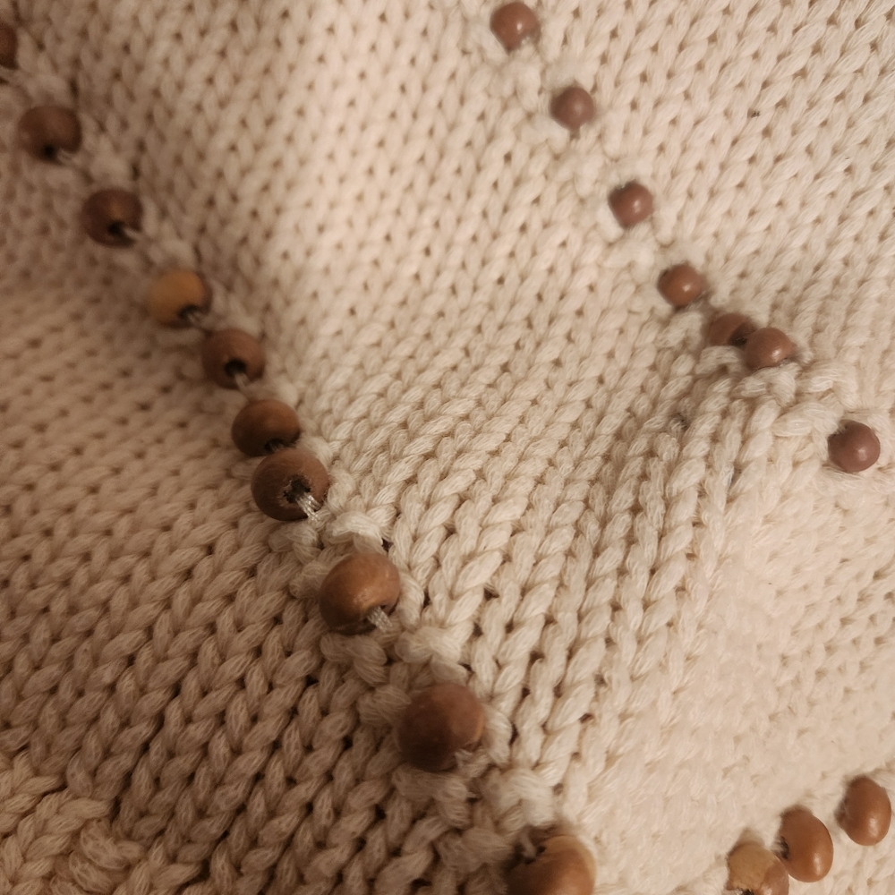 🍁HP 3/27!! 🍁 Zara Beaded sweater - Picture 3 of 3